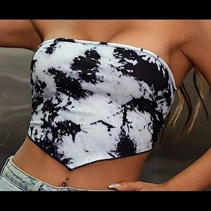 Cute Black and White SHEIN tube top!